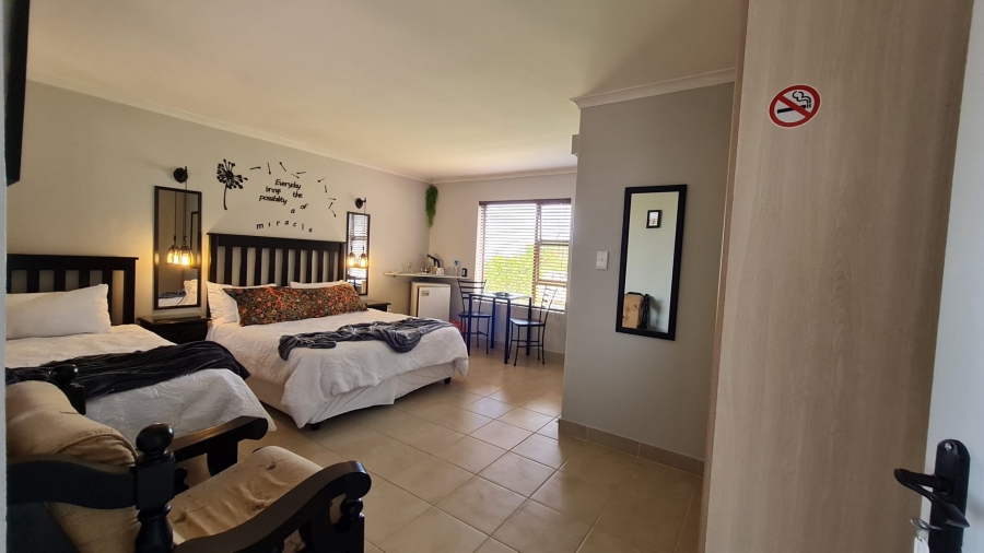 10 Bedroom Property for Sale in Dana Bay Western Cape